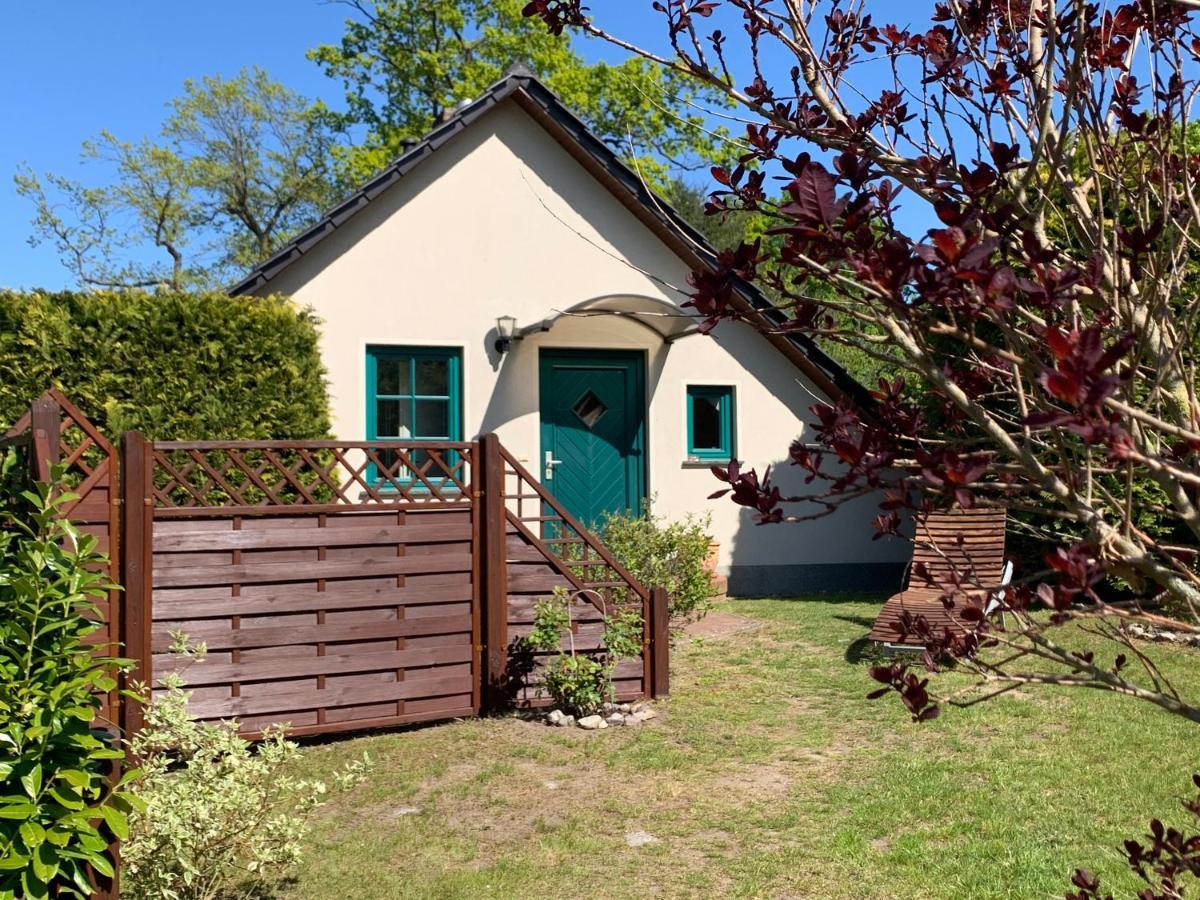 „Rentmeisterhaus Basedow“ Basedow  Exteriér fotografie