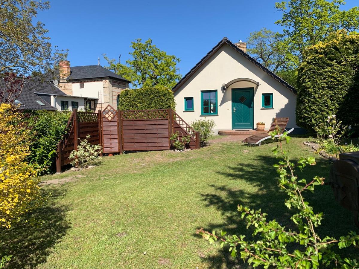 „Rentmeisterhaus Basedow“ Basedow  Exteriér fotografie